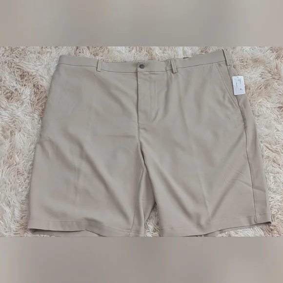 NWT, Callaway, Pro Spin 3.0, Khaki, Dry Fit, Active Waistband Shorts-Men's 44b - Picture 1 of 3